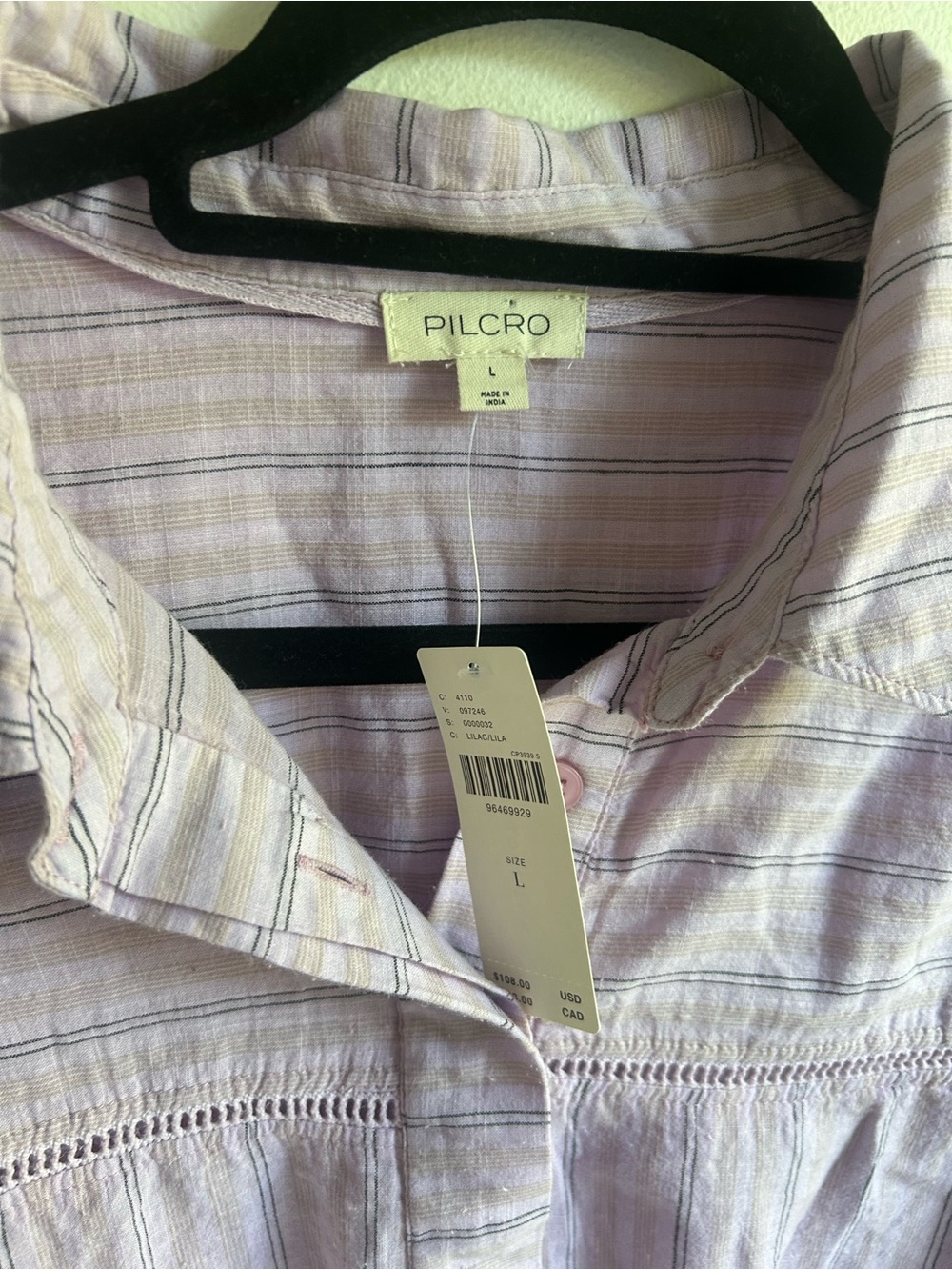 Anthropologie Pilcro Flared Shoulder Buttondown Shirt. Size L. NWTs - Picture 6 of 8